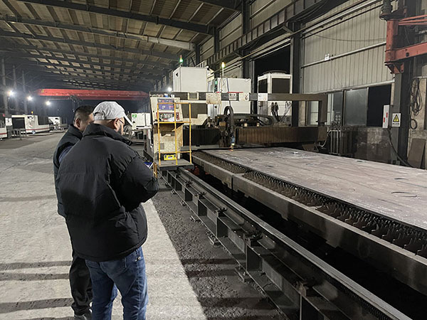 Pakistani Clients Visit Yuxin Steel