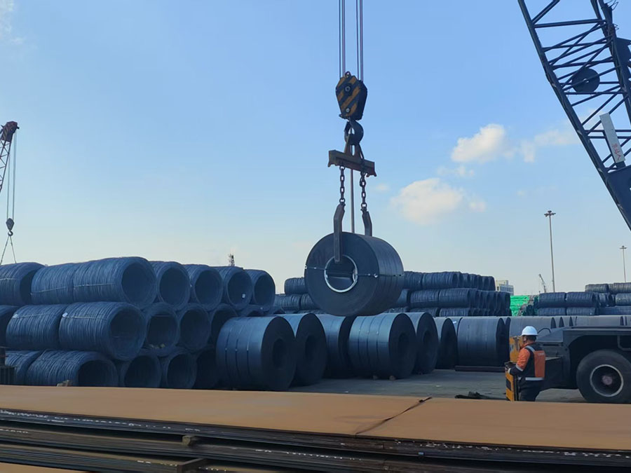 Yuxin Steel ships 200 tons of Hot-rolled Steel Coils to Pakistan