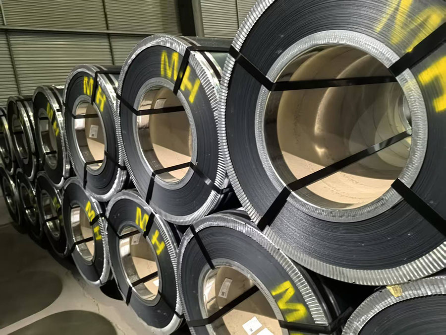 200 Tons of Q195 Heat-treated Steel Coils shipped to a customer of Yuxin Steel in Pakistan