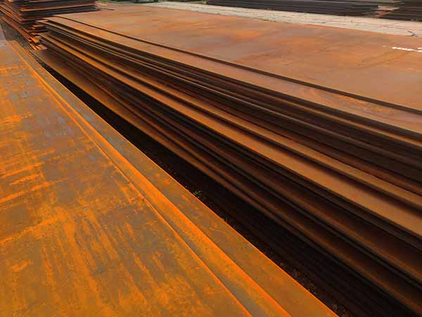 What are the differences between S355J0W and S355J2W?