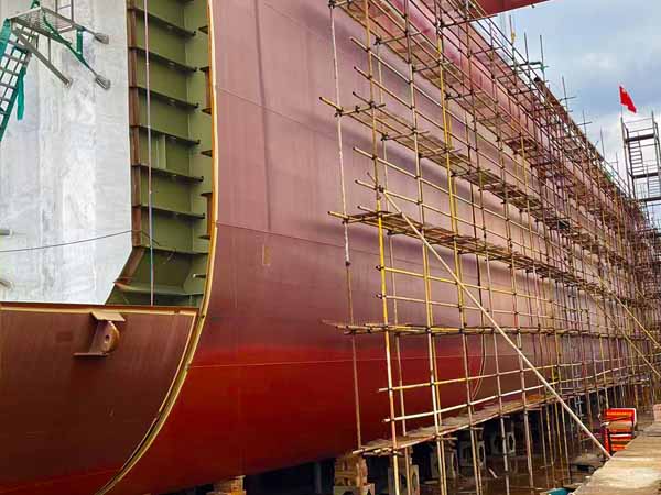 Applications of DNV Grade AH32 Shipbuilding Steel Plates in Commercial Ships and Offshore Engineering