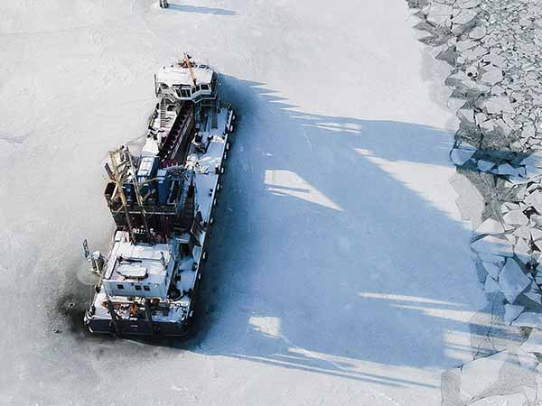 Low-Temperature Engineering Applications of LR Grade D Shipbuilding Steel Plates